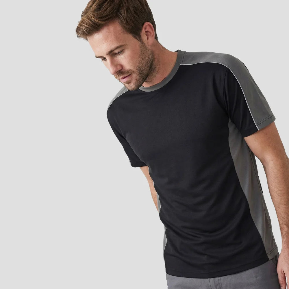 Model wearing the 1008 Avocet Wicking Shirt in Black / Graphite