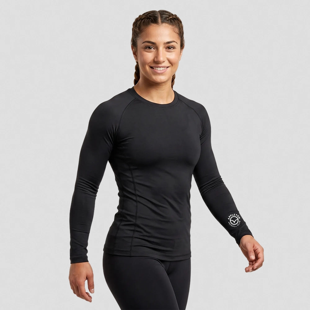 model wearing Appleton Netball Club Baselayer – Adult