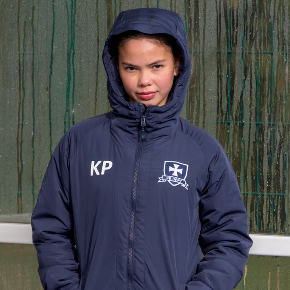 close up of model wearing Edge Pro 3/4 Jacket in navy with hood up