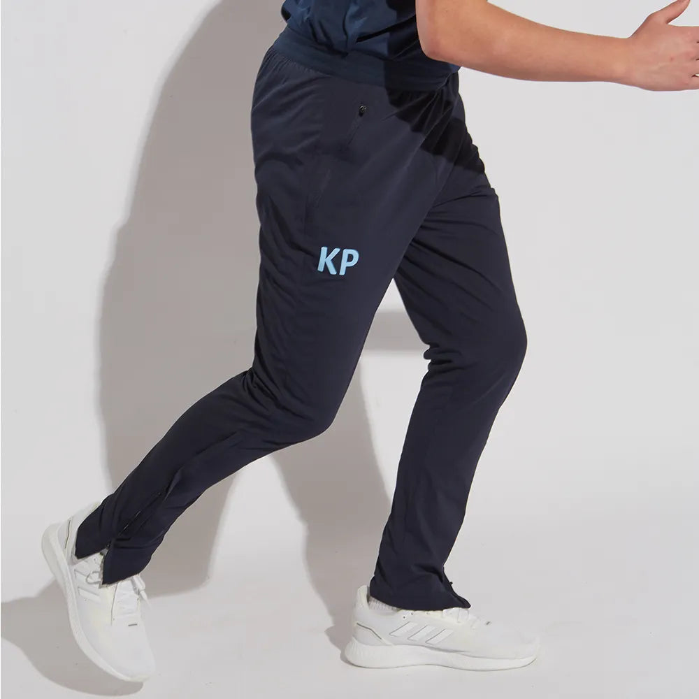 model wearing Tapered Stretch Stadium Pant navy