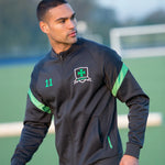 model wearing Kinetic Sports Midlayer black emerald
