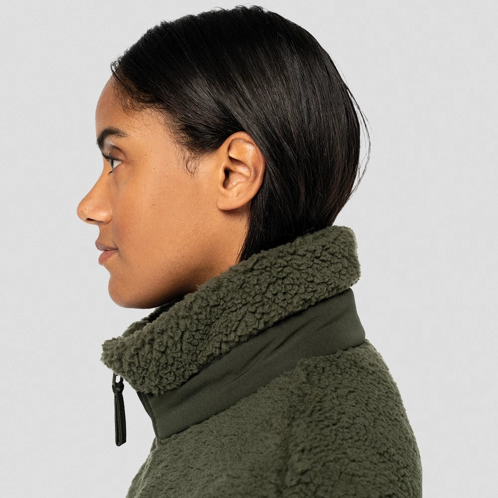 A model wearing a Native Spirit Unisex Sherpa Jacket