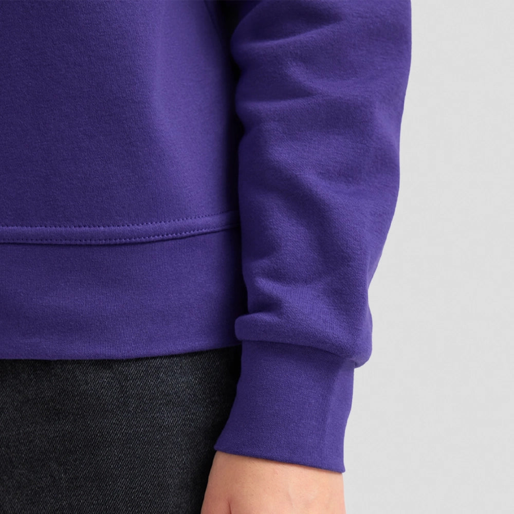 A close up of the cuff of Uneek Ladies Deluxe Crew Neck Sweatshirt UC211