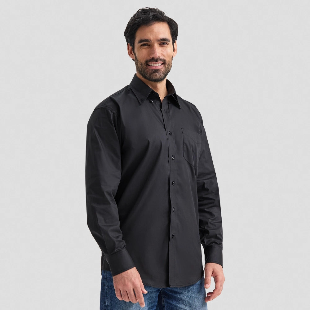 Model wearing a Uneek Mens Pinpoint Oxford Full Sleeve Shirt UC701