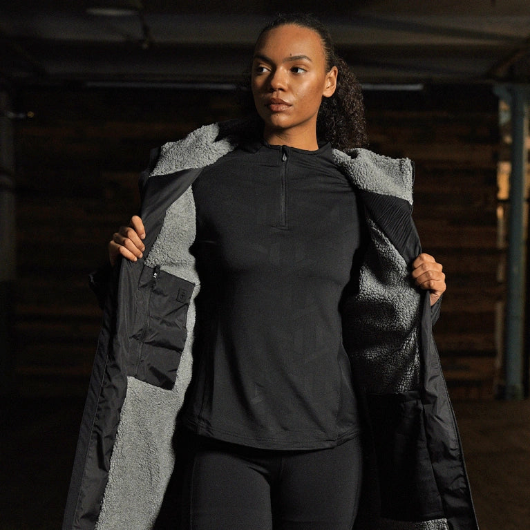 Internal view of black fleece lined changing robe