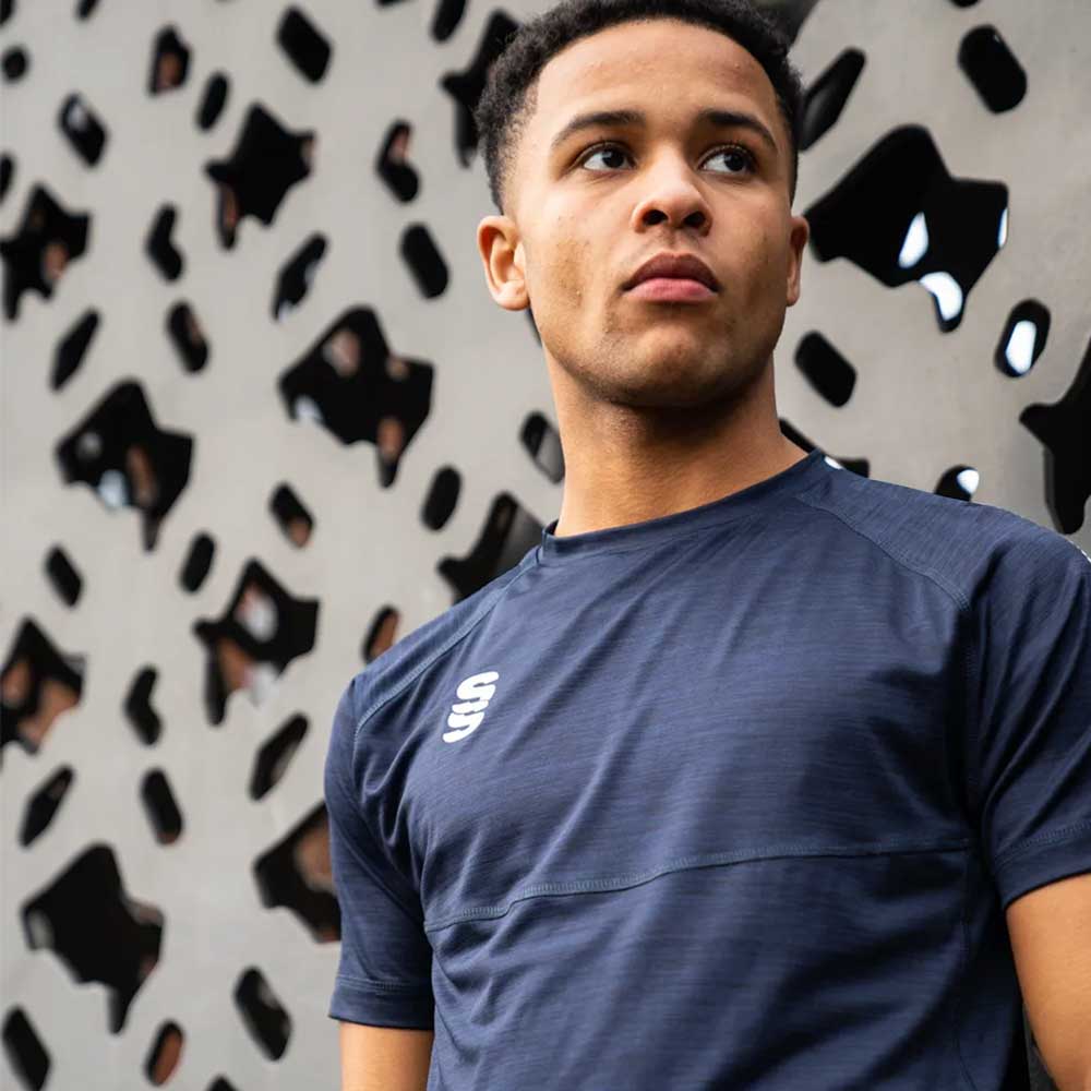 model wearing Stuart Surridge Dual Gym T-Shirt - Navy Melange