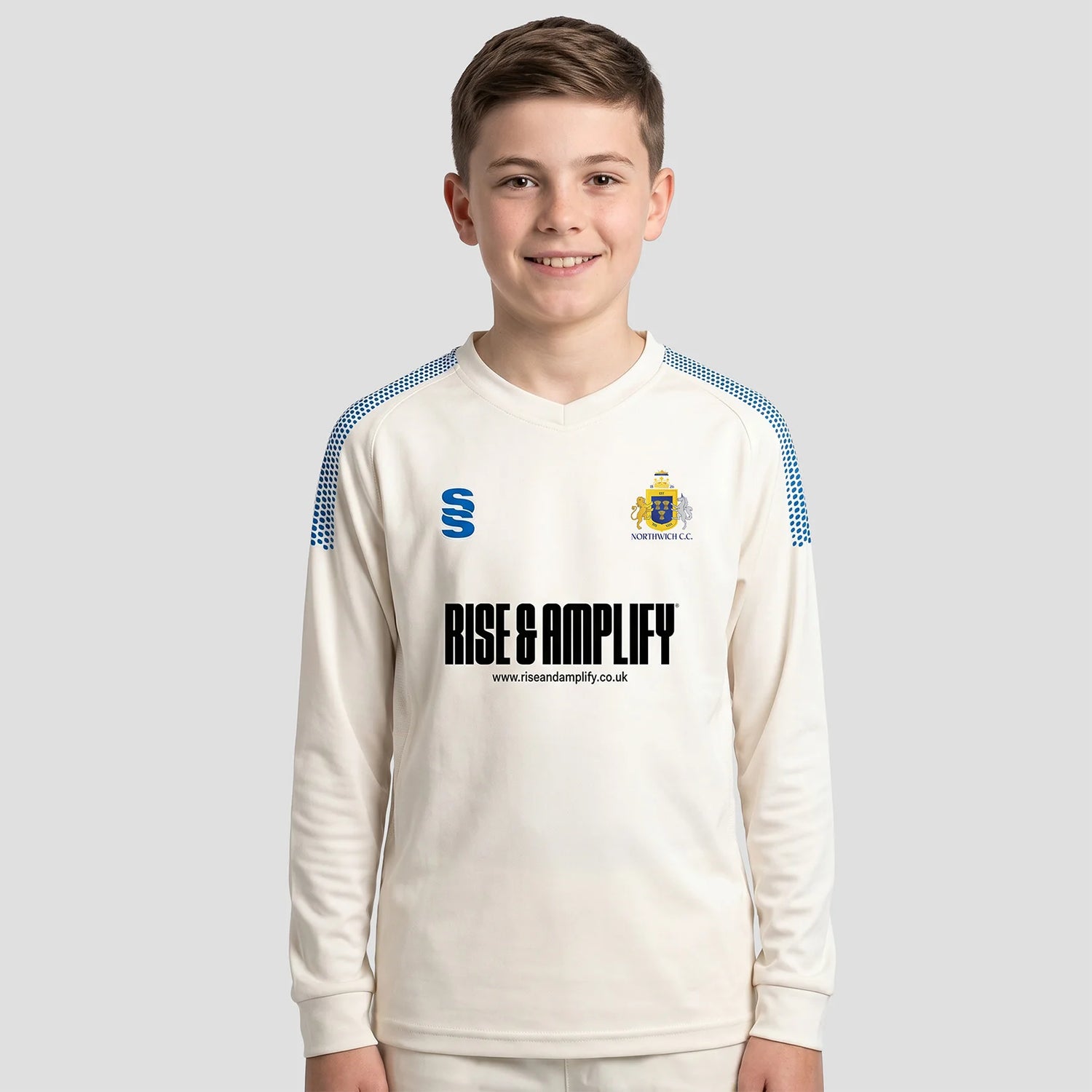 Model wearing the Northwich Cricket Club Long Sleeve Cricket Sweater - Junior DU037