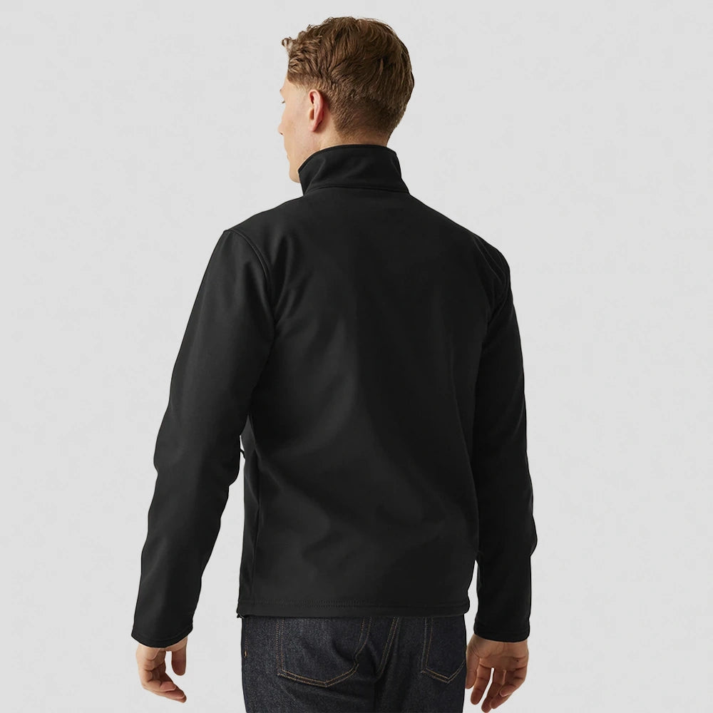 back view of Regatta RG191 (TRA688) Octagon II Soft Shell Jacket worn by model