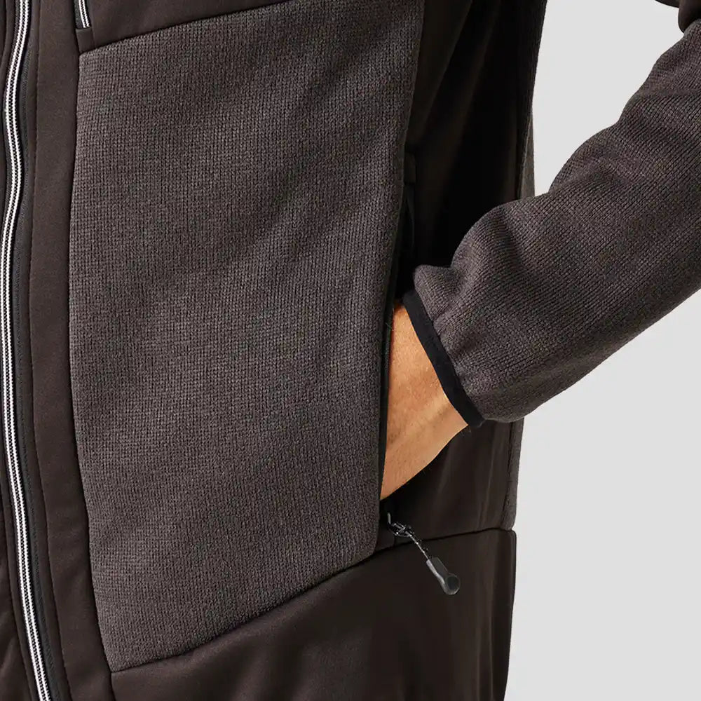 Close-up of RG382 Regatta E-Volve Unisex Knit Effect Midlayer Top in Ash / Black Pocket