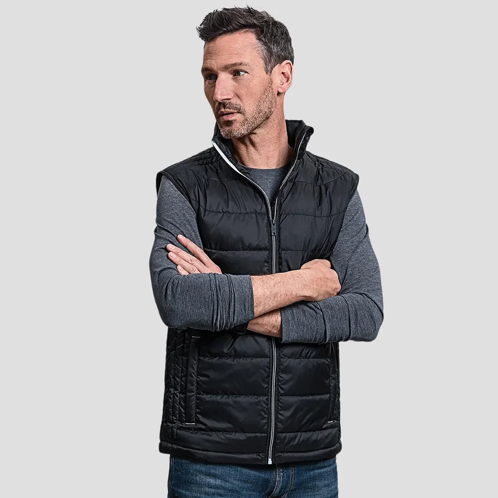 Model wearing the Russell Nano Padded Bodywarmer 441M in black