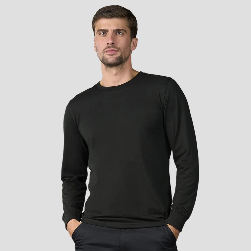 Model wearing the Pro RTX Pro Long Sleeve T-Shirt in Black