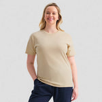 model wearing Classic T-shirt UC301 in beige