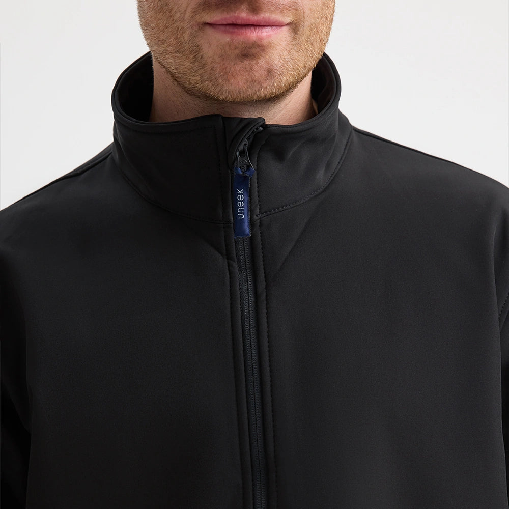 close up zip detail on Classic Full Zip Soft Shell Jacket UC612