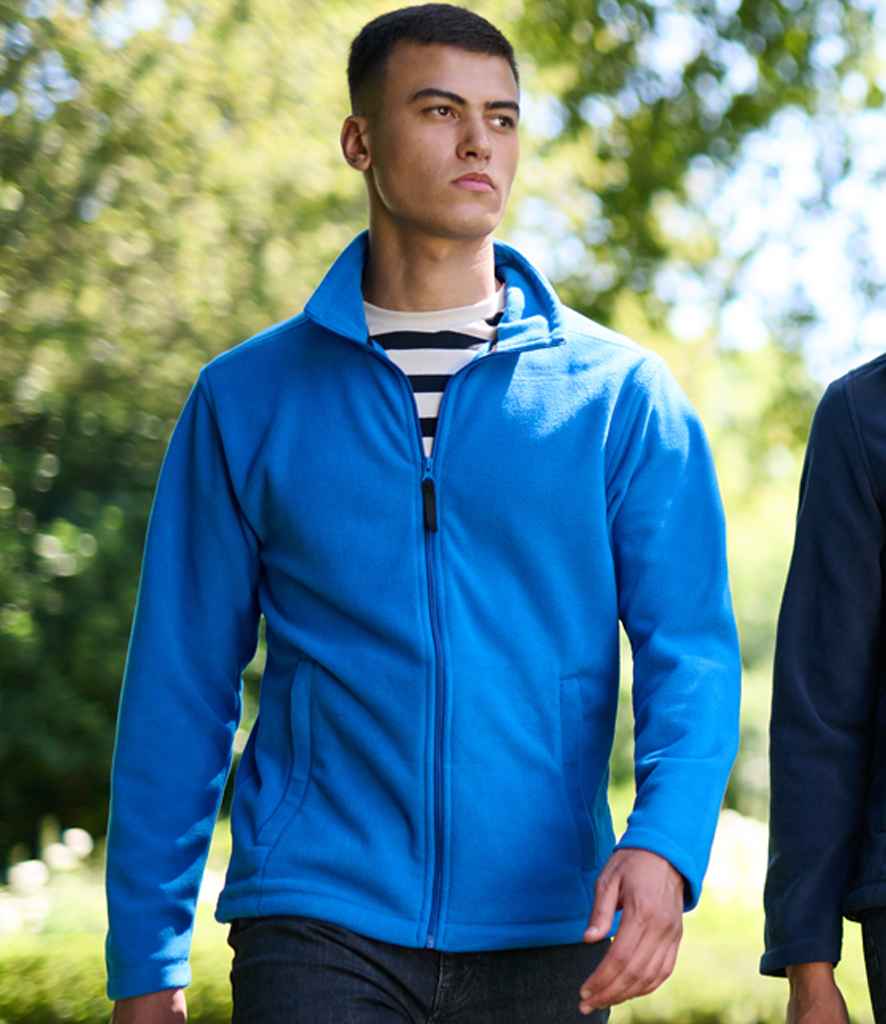 model wearing oxford blue Regatta RG138 (TRF557) Micro Fleece Jacket