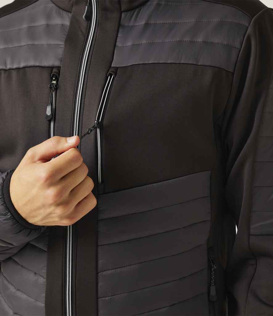 Model wearing the Regatta E-Volve Unisex Thermal Hybrid Jacket in Ash/Black